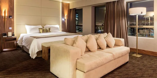 غرفة ديلوكس مفردة بسرير كينج، Regal Pacific Santiago 2/6