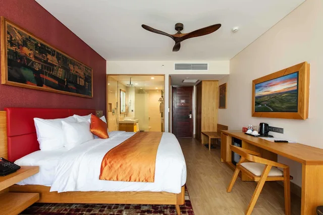 غرفة ديلوكس بسرير كينج، Marina Bay Vung Tau Resort & Spa 1/4