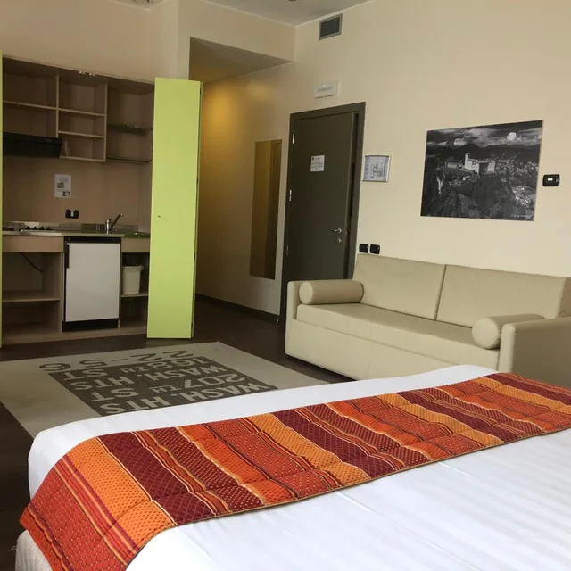 غرفة عائلية، Bis Hotel Varese (ex ibis Styles Varese) 2/4