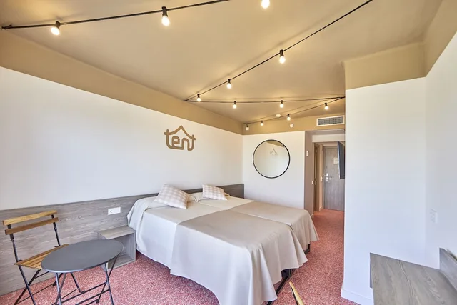 Standard, Single, Single Bed, Balcony, Tent Playa de Palma 3/9