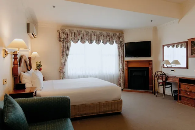 Heritage, Spa, King Bed، Mountain Heritage Hotel And Spa Retreat 2/10
