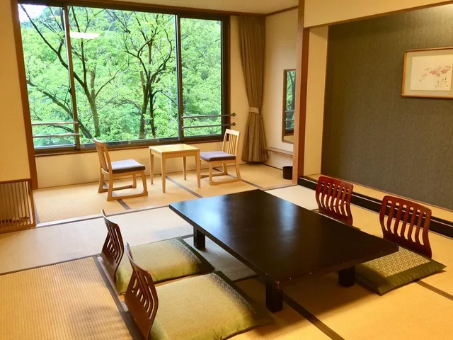 Overwater, Mountain Side, Tatami، Gifu Nagaragawa Onsen Hotel park 1/1