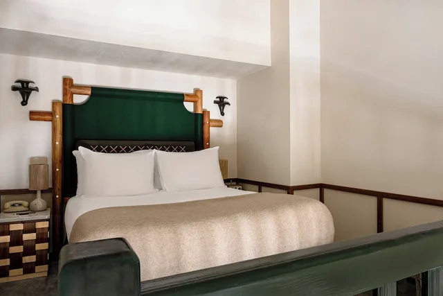 Mezzanine, Loft, 1 Queen and 1 Bunk Bed, Bunk Beds، Experimental Chalet Val D-Isere 1/3