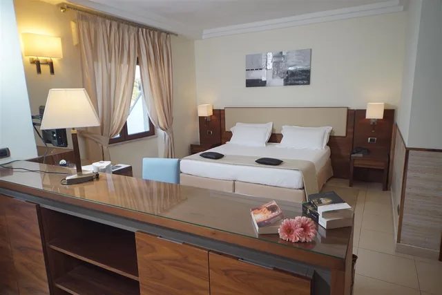 غرفة قياسية بسرير كوين، Suites And Residence Hotel 1/1