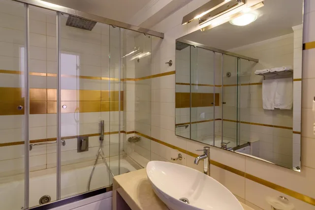 جناح مع أريكة، La Mer Deluxe Hotel and Spa 2/2