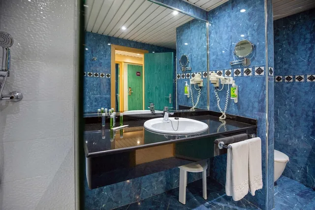 Room, Single, Twin Beds, Sea View, Hotel Servigroup Galua 10/10
