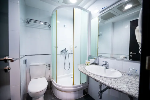 غرفة قياسية مفردة، Hotel Sumadija 5/6