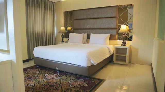 غرفة ديلوكس بسرير مزدوج، Asana Grand Pangrango Bogor 1/2