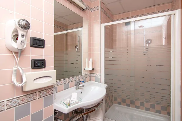 Standard, Convertible Double Bed، Blu Hotel Sure Hotel Collection by Best Western 4/5