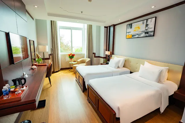 Oriental, Twin Beds، Van Phat Riverside Hotel 1/3