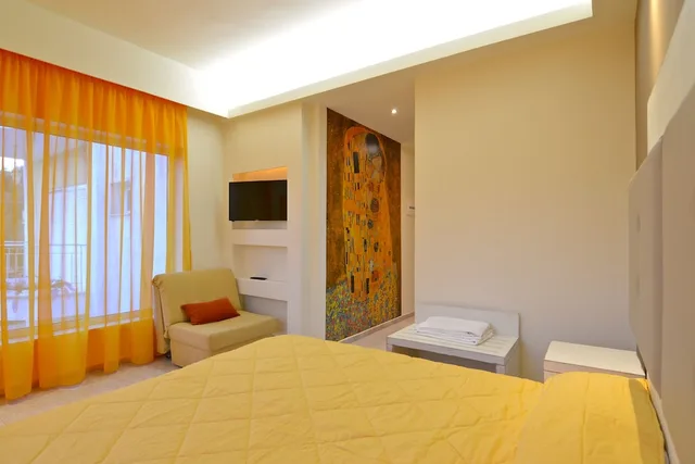 غرفة كلاسيكية بسريرين منفصلين بإطلالة على الحديقة مع أريكة، Paloma Blanca Hotel 4/6