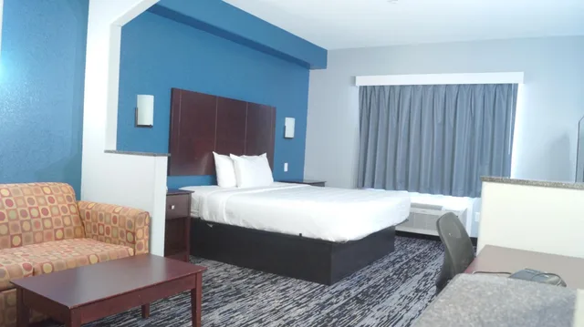 غرفة بسرير كينج، Magnolia Inn And Suites 2/6