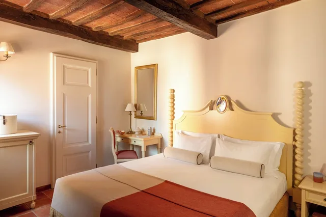 غرفة كلاسيكية بسرير كوين، Castello Di Leonina Relais 4/10