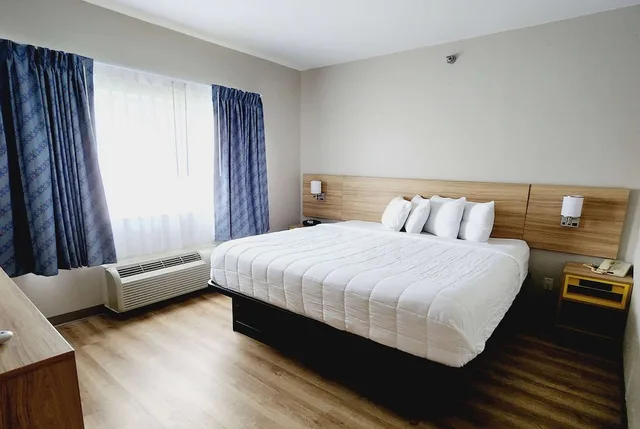 جناح بسريرين كينج، Days Inn Suites By Wyndham Corpus Christi Central 1/10