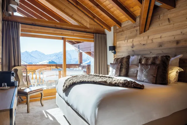 جناح بسريرين كينج مع أريكة، Hotel & Spa Chamois d'Or 4/9