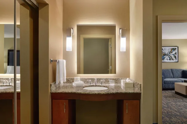 2 Bedrooms, Suite, King Bed, 2 Queen Beds, 2 Bathrooms, Homewood Suites By Hilton Fort Smith 1/1