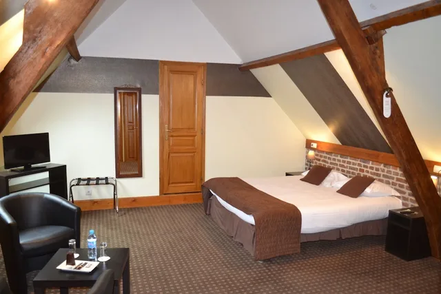 لوفت بسرير مزدوج، Le Domaine des Cigognes 4/9