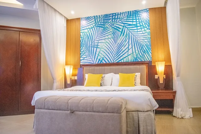 جناح بسرير كينج بغرفة نوم واحدة، Royal Suites 2/10