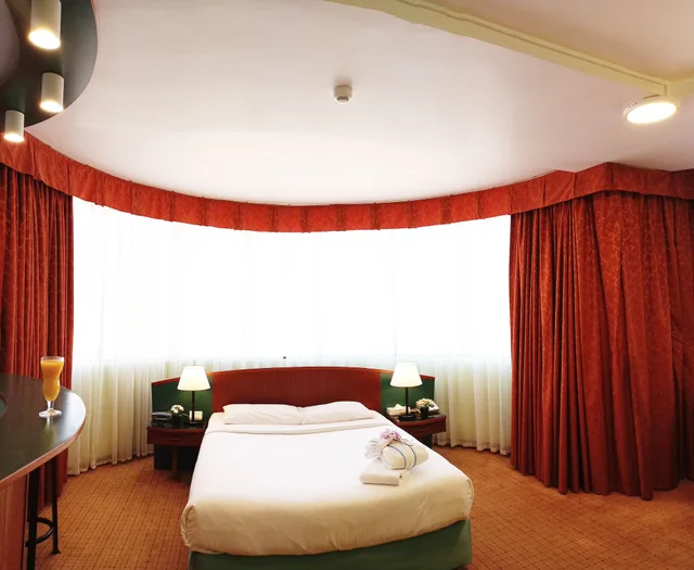جناح جونيور، Al Diar Dana Hotel 1/7