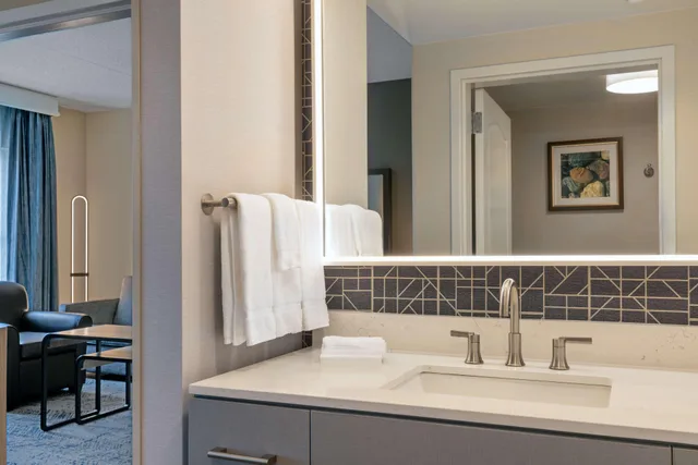 2 Bedrooms, Suite, 2 Bathrooms، Homewood Suites By Hilton Fredericksburg 5/6