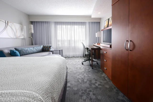غرفة، Courtyard Houston Pearland 1/2