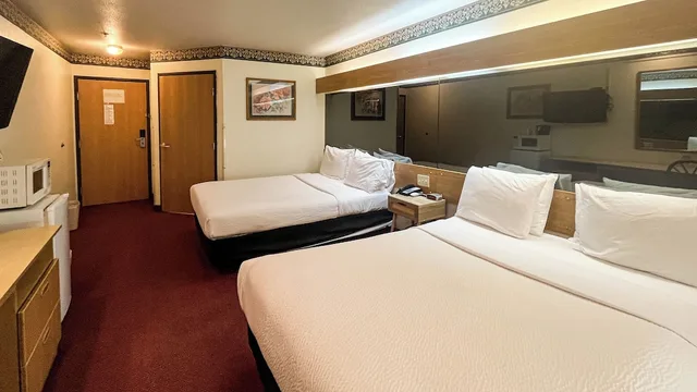 غرفة بسريرين كوين، Motel6 Brush CO 1/4