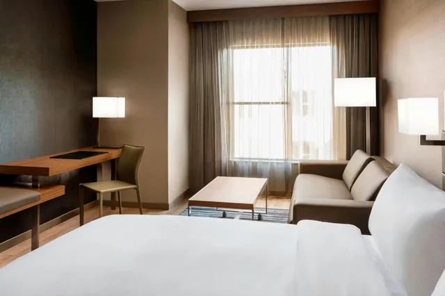 Room, AC Hotel by Marriott Chapel Hill Downtown 3/5