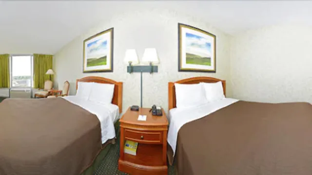 غرفة بسريرين مزدوجين، Americas Best Value Inn Baltimore 2/2
