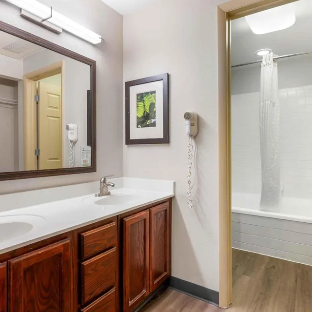 جناح بسريرين مزدوجين بغرفة نوم واحدة، Extended Stay America - Indianapolis -Airport-W Southern Ave 7/7