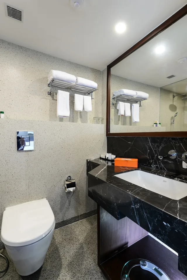 غرفة بريميير بسريرين منفصلين، Howard Johnson by Wyndham Kolkata 5/5