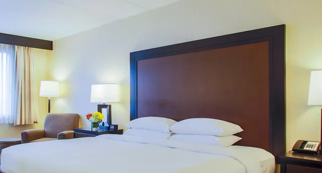 غرفة لذوي الإعاقة، Doubletree By Hilton Chicago Alsip 1/3