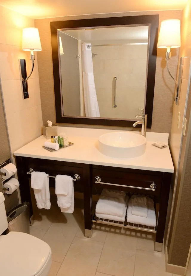غرفة بسريرين مزدوجين، Hilton Harrisburg 5/5
