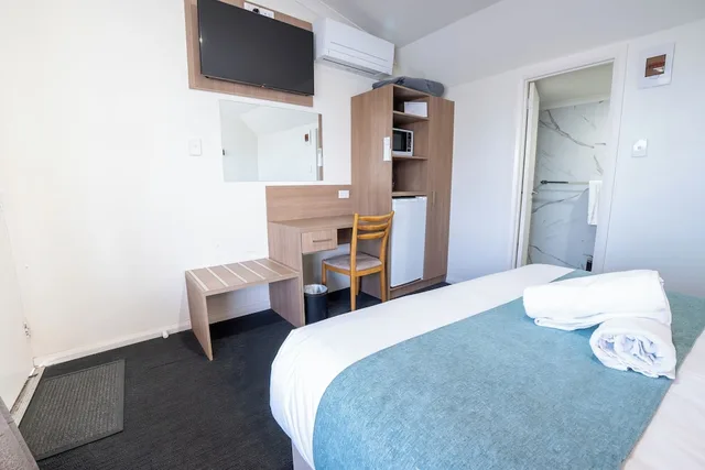 Executive, Queen Bed, Bay View، Bayside Inn 6/10