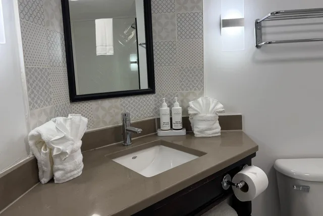 جناح بسريرين مزدوجين بغرفة نوم واحدة، Wingate by Wyndham Jacksonville FL 6/6