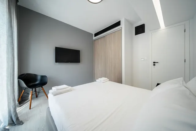 شقة فاخرة بسريرين مزدوجين بشرفة بـ3 غرف نوم مع أريكة، Heritage Boutique Apartments 5/9