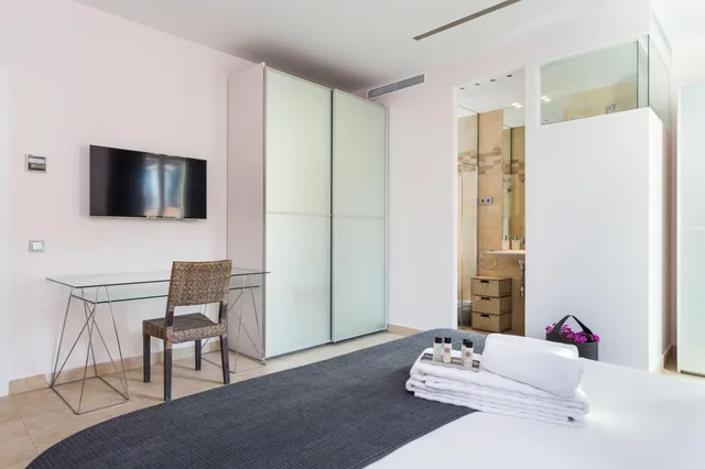 شقة سوبيريور بإطلالة على المدينة بـ6 غرف نوم، Quartprimera Apartments 8/10