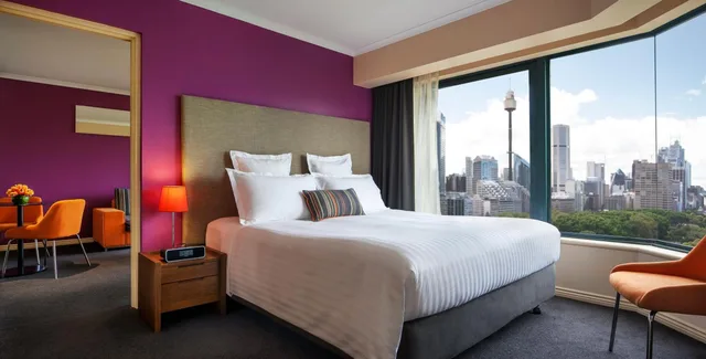 جناح جونيور، PULLMAN SYDNEY HYDE PARK 4/7
