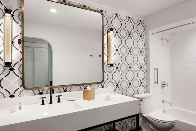 Suite, Mansion, Queen Bed, Balcony، Hayes Mansion San Jose, Curio Collection by Hilton 5/5