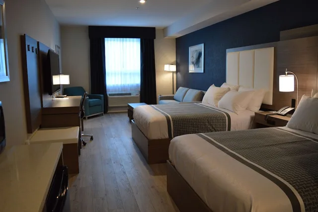 غرفة قياسية بسريرين كوين، Best Western Plus Gateway to the Falls 2/5