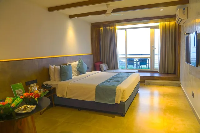 غرفة بانورامية بسرير كينج بإطلالة، Great Trails Yercaud by GRT Hotels 2/4