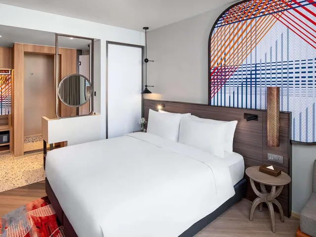 Deluxe, Twin Beds, Mercure Bangkok Surawong 2/6