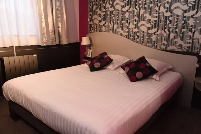 غرفة سوبيريور بسرير مزدوج، Relais St Eloi, Sure Hotel Collection by Best Western 2/10