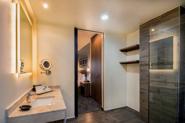 جناح بسرير كينج، Hampton Inn Suites By Hilton Salamanca Bajio 3/3