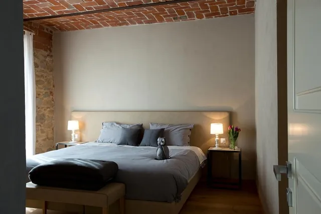 Deluxe, Queen Bed, Vineyard View، Cascina Marcantonio 2/6