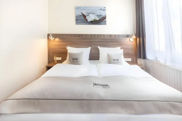 غرفة مفردة، Hotel Leonet 1/1