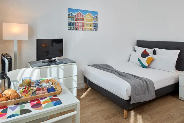 Semi Room, Superior, Studio, Semi Double Bed، Hotel Residence Paris Asnieres 1/1
