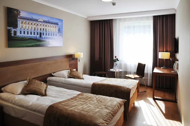 غرفة ديلوكس بسريرين منفصلين، Hotel Topaz Poznan Centrum 3/6