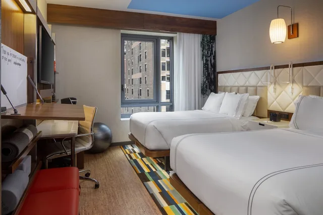 غرفة بريميوم بسريرين مزدوجين بإطلالة على المدينة، Even Hotels New York - Midtown East, an IHG Hotel 6/10