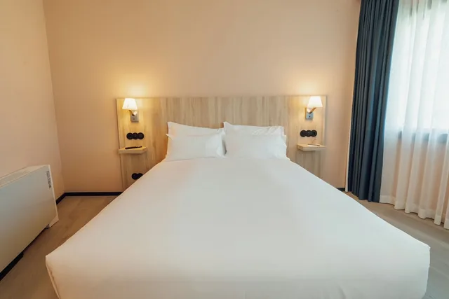 غرفة عائلية بسرير مزدوج وسريرين منفصلين، ABC HOTEL PORTO CAMPANHA 4/8