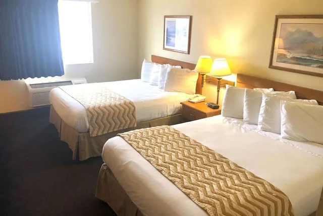 غرفة قياسية بسريرين كوين، Travelodge By Wyndham Grand Island 2/2